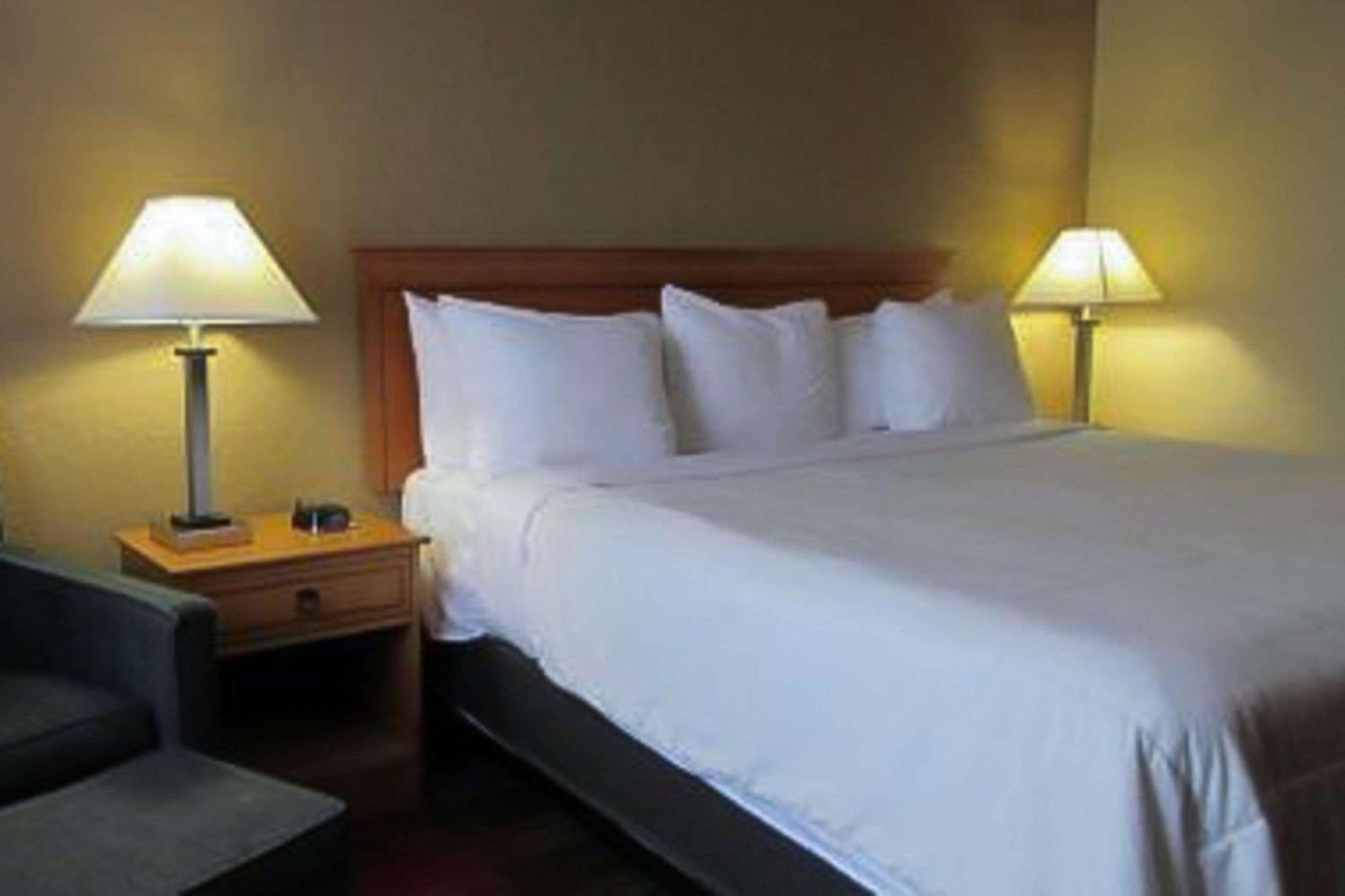 Quality Inn & Suites Airport Spokane Esterno foto