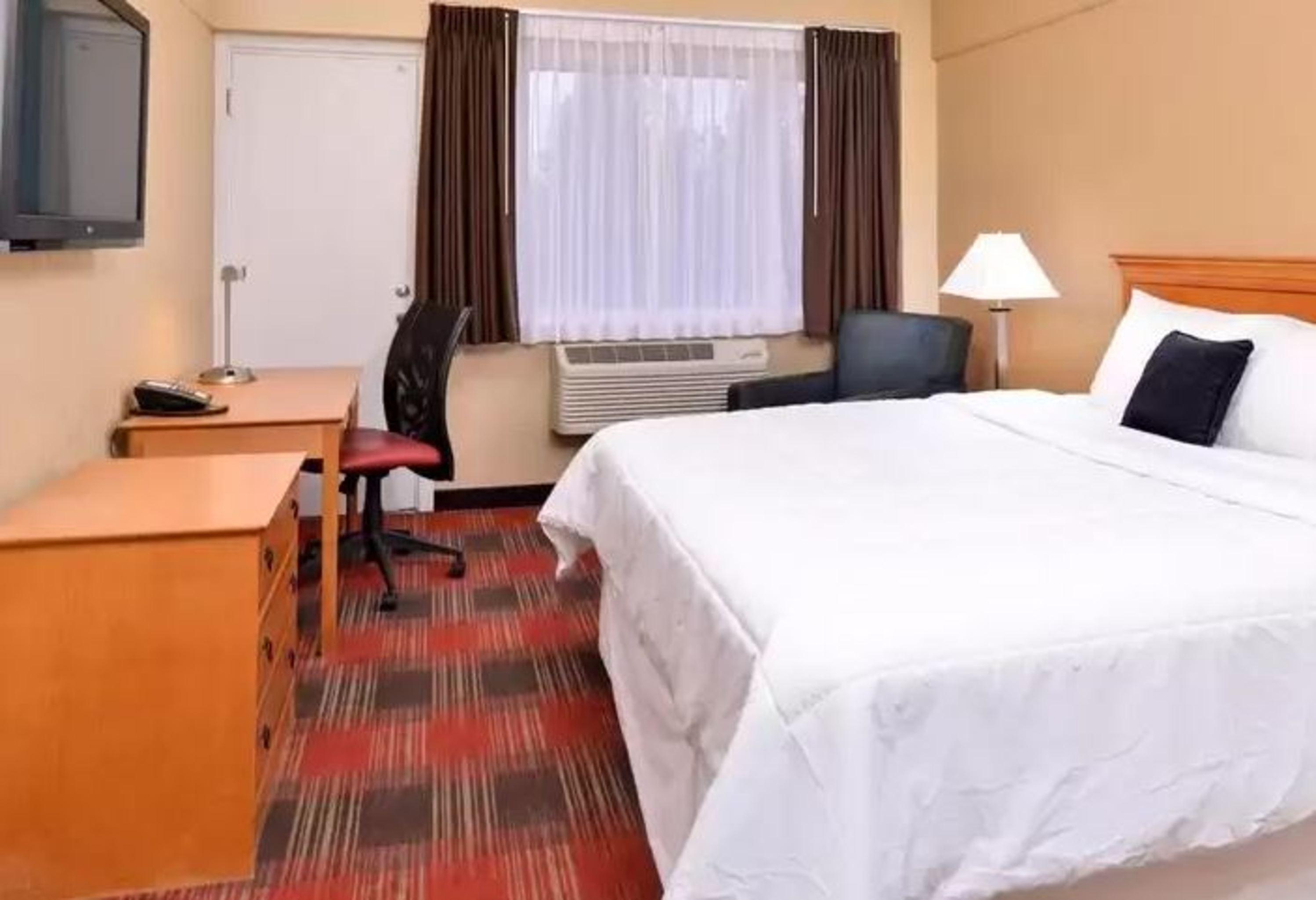 Quality Inn & Suites Airport Spokane Esterno foto